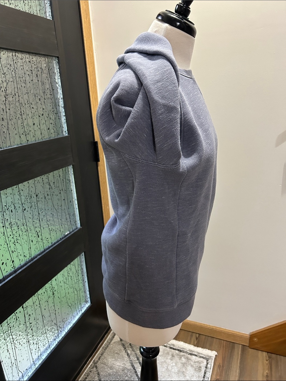 Carhartt Sweatshirt - Picture 2 of 6